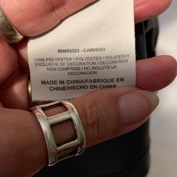 Nike LiveStrong Grey Sz.Sm. - Picture 13 of 14